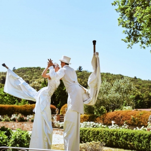 Accoglienza al Castello per matrimonio con trampolieri